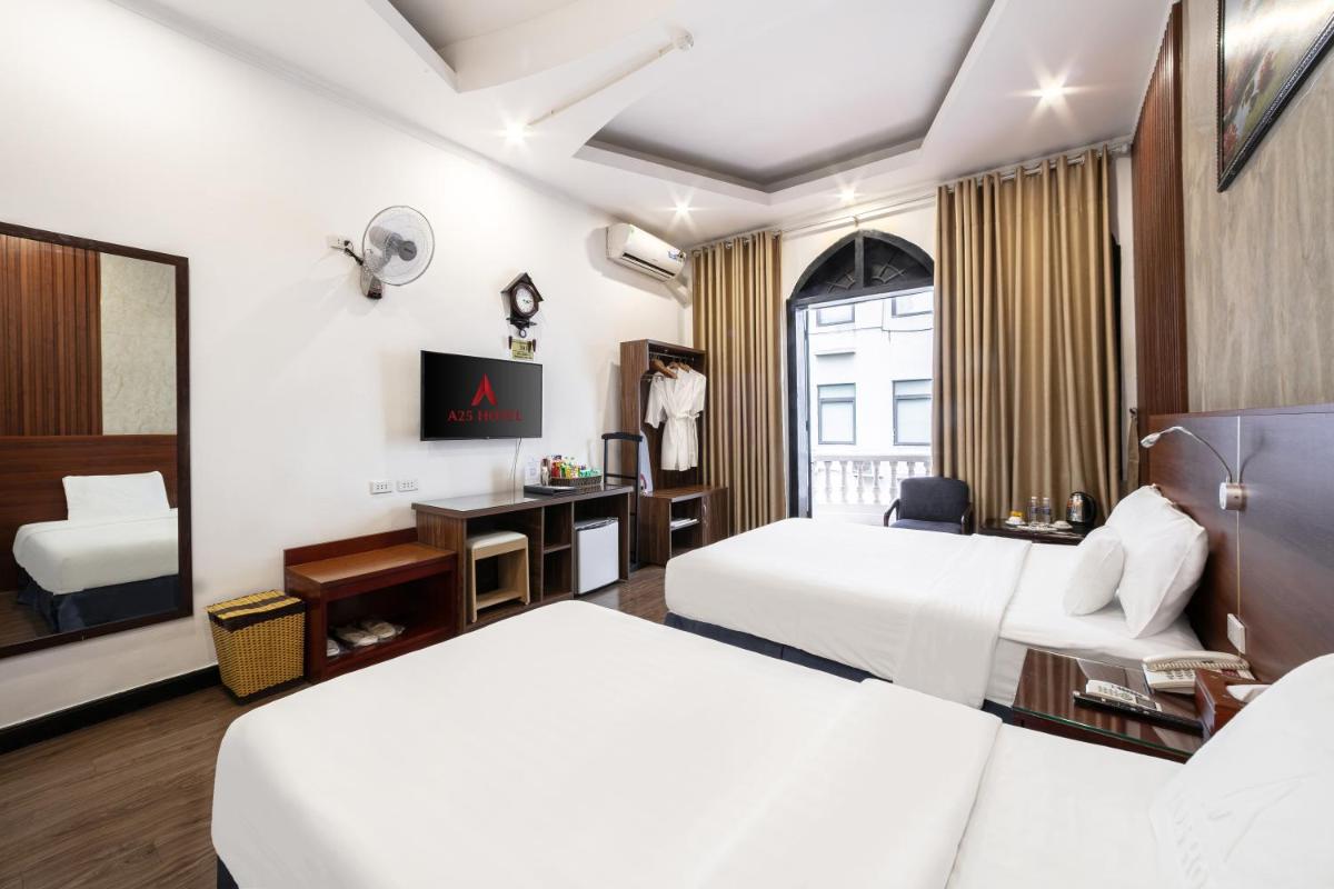 A25 Hotel - 12 Liên Trì