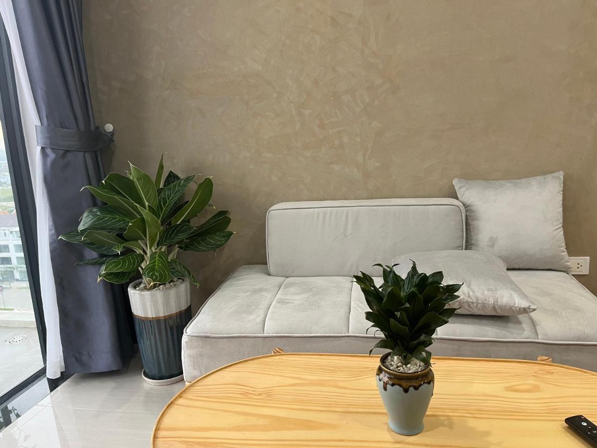 Ann apartment, 2beds with pool and gym free, 5min city