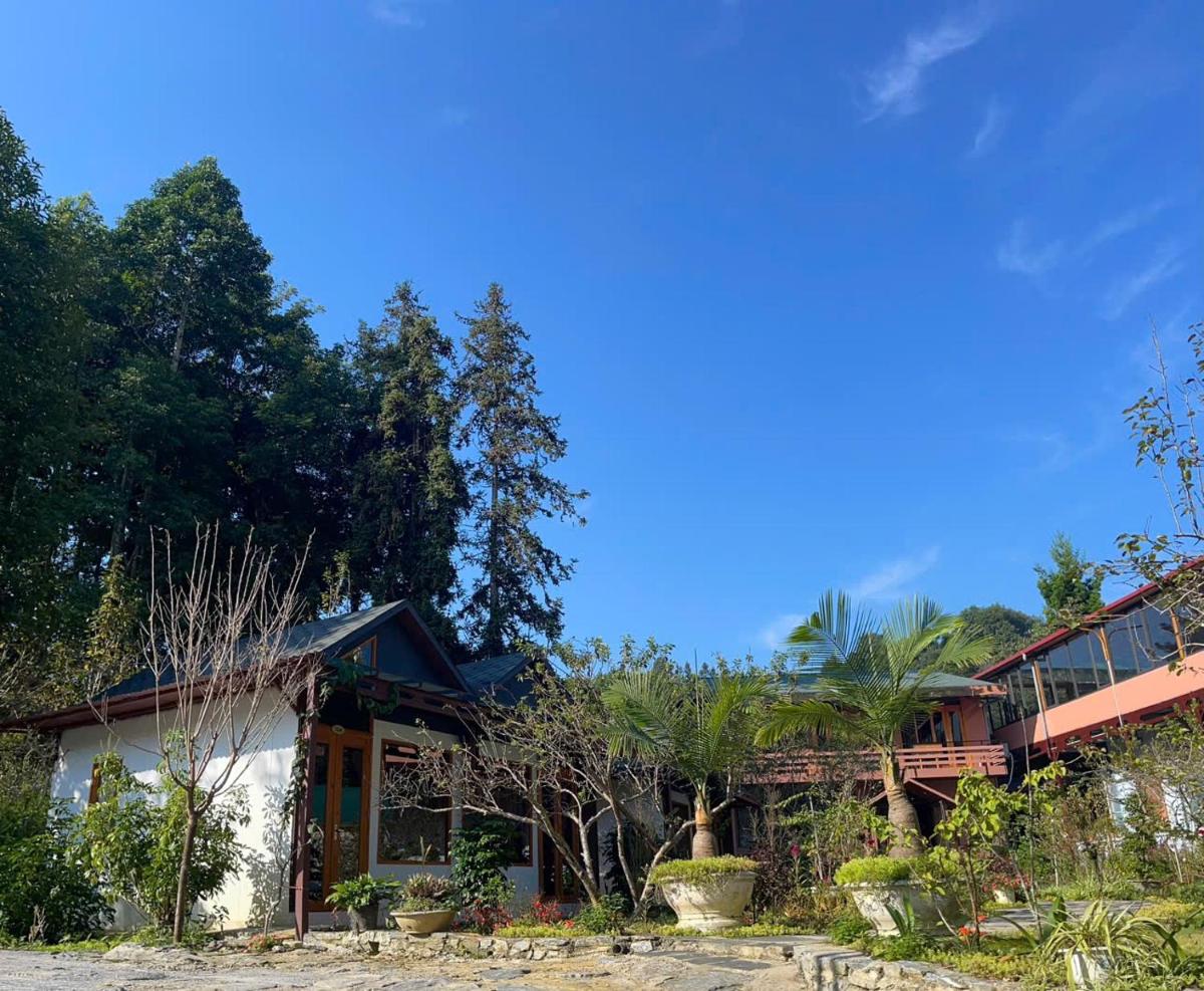 Bac Ha Legend Home