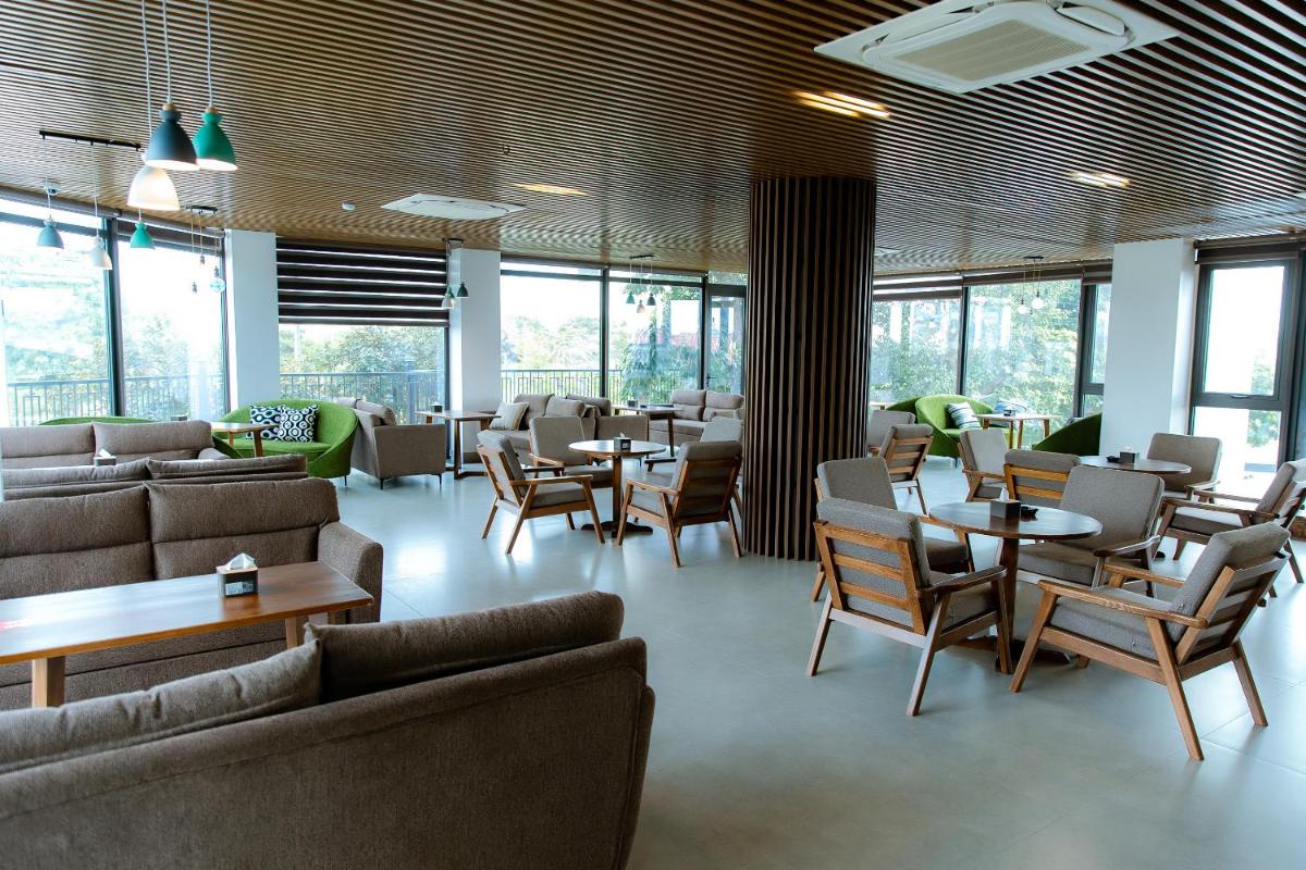 Bông Lau Hotel