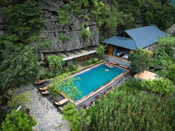 Chay Mountain Valley Retreat