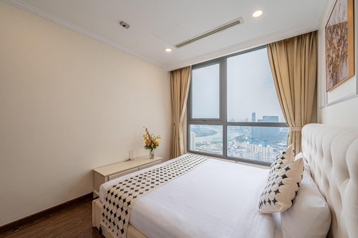 Elvita Landmark Luxury Residence