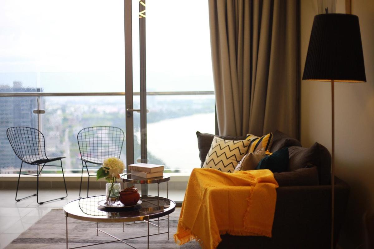 €•€• Lux Riverview 2brs #diamondisland