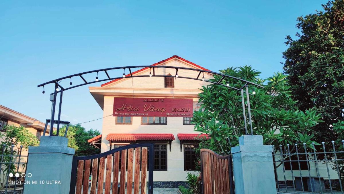 Hoa Vàng Homestay - Kim Long, Huế