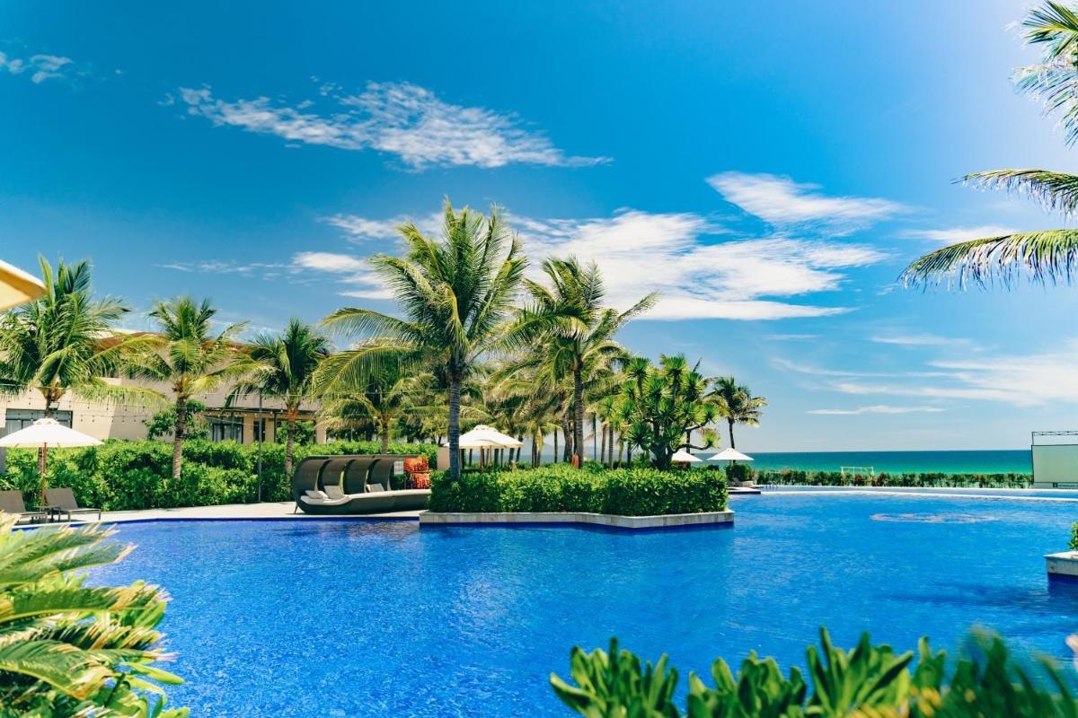 Mysterio Pool Villas & Resort Cam Ranh