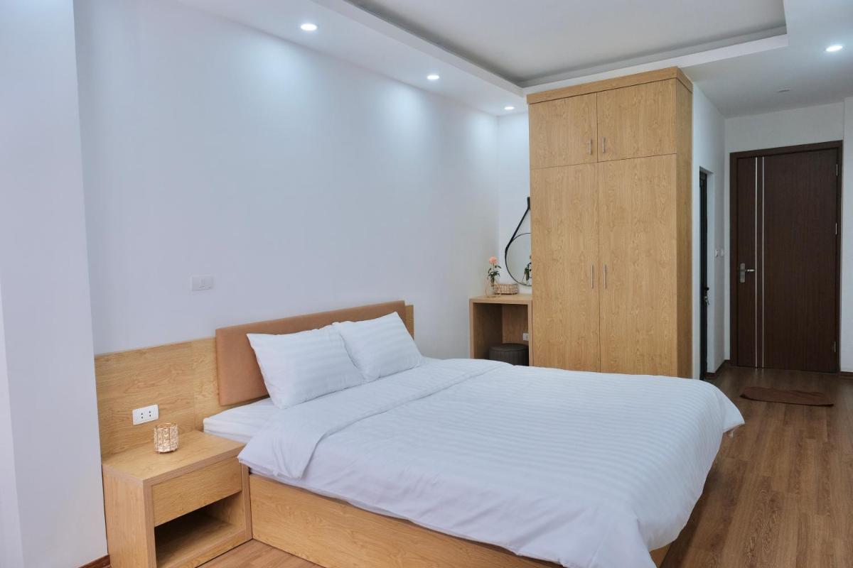 Hooneymoon Hotel - 404 Đường Bưởi - by Bay Luxury