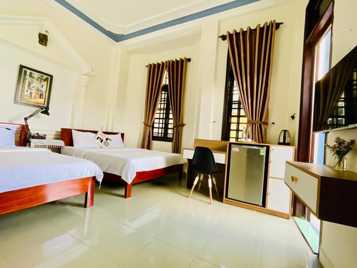 EVA Hotel
