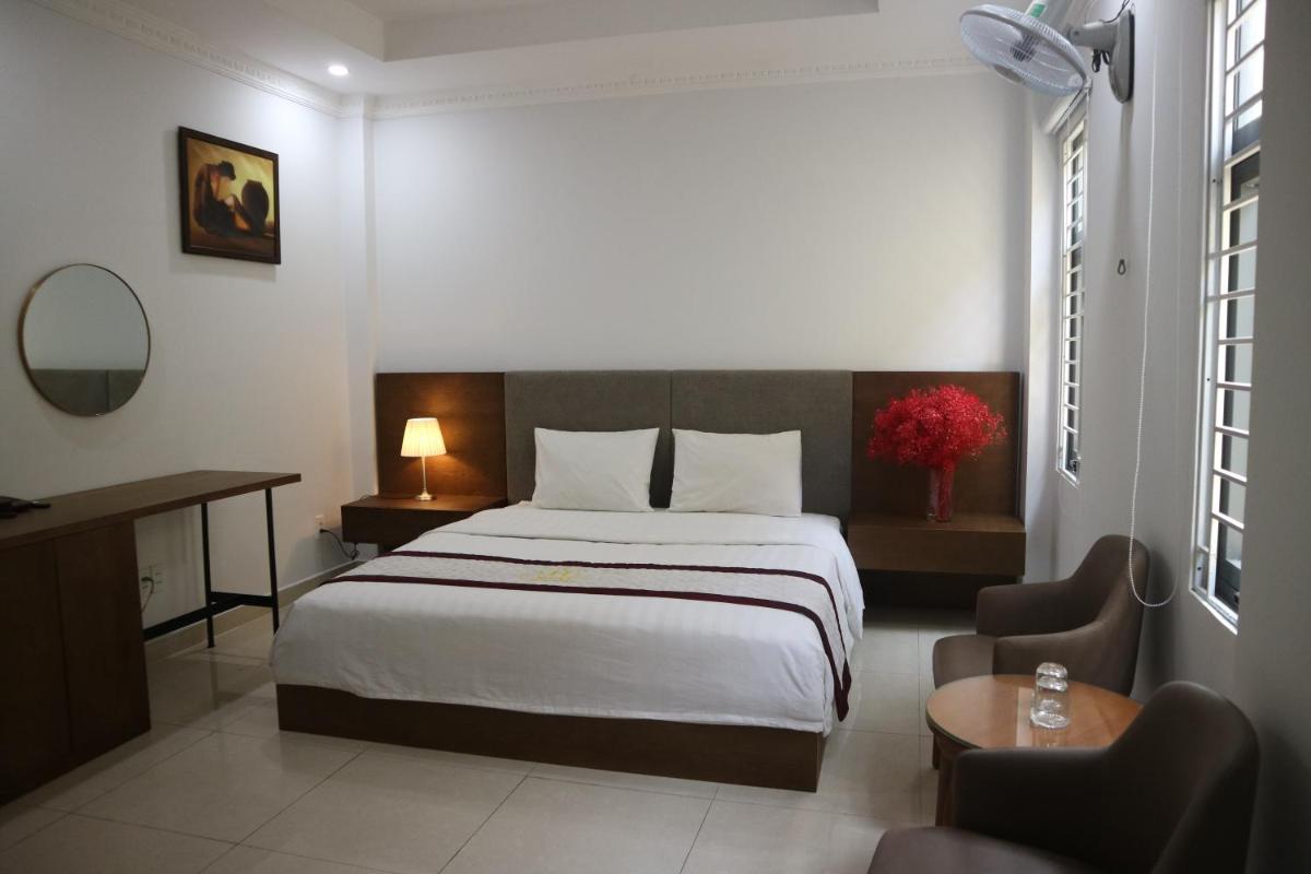 Hoàng Oanh Hotel