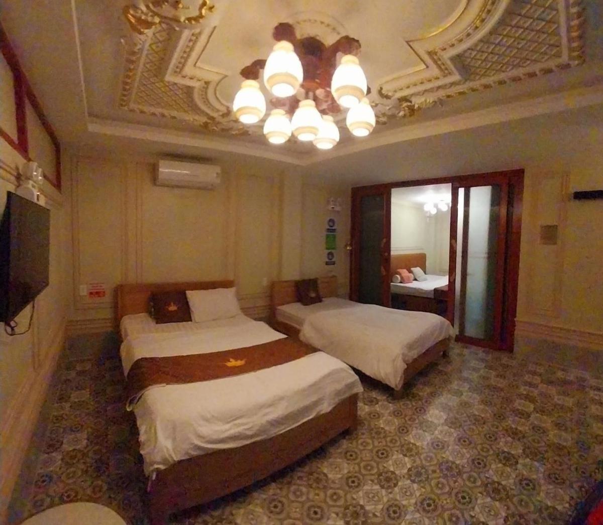 KQ hostel