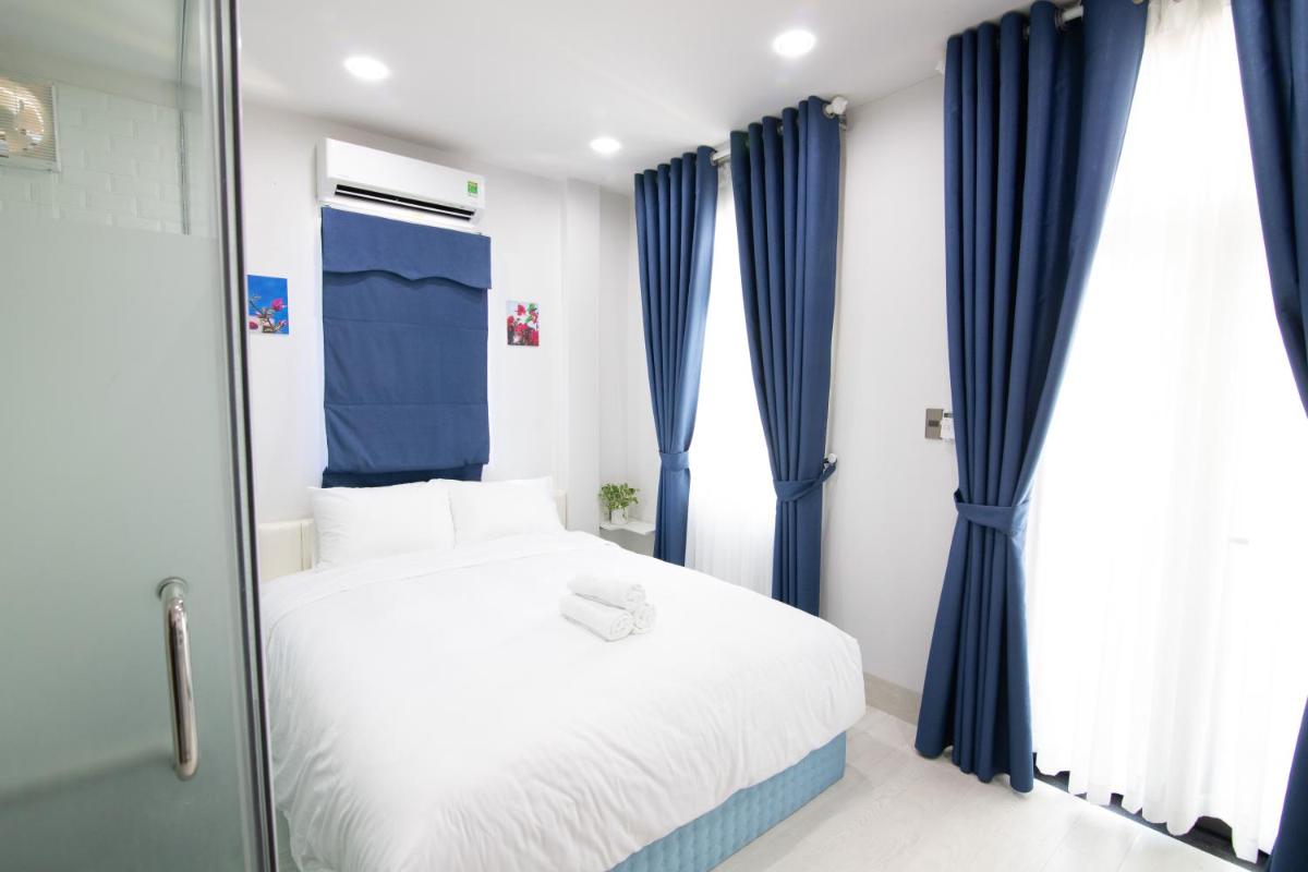 La Holly Home