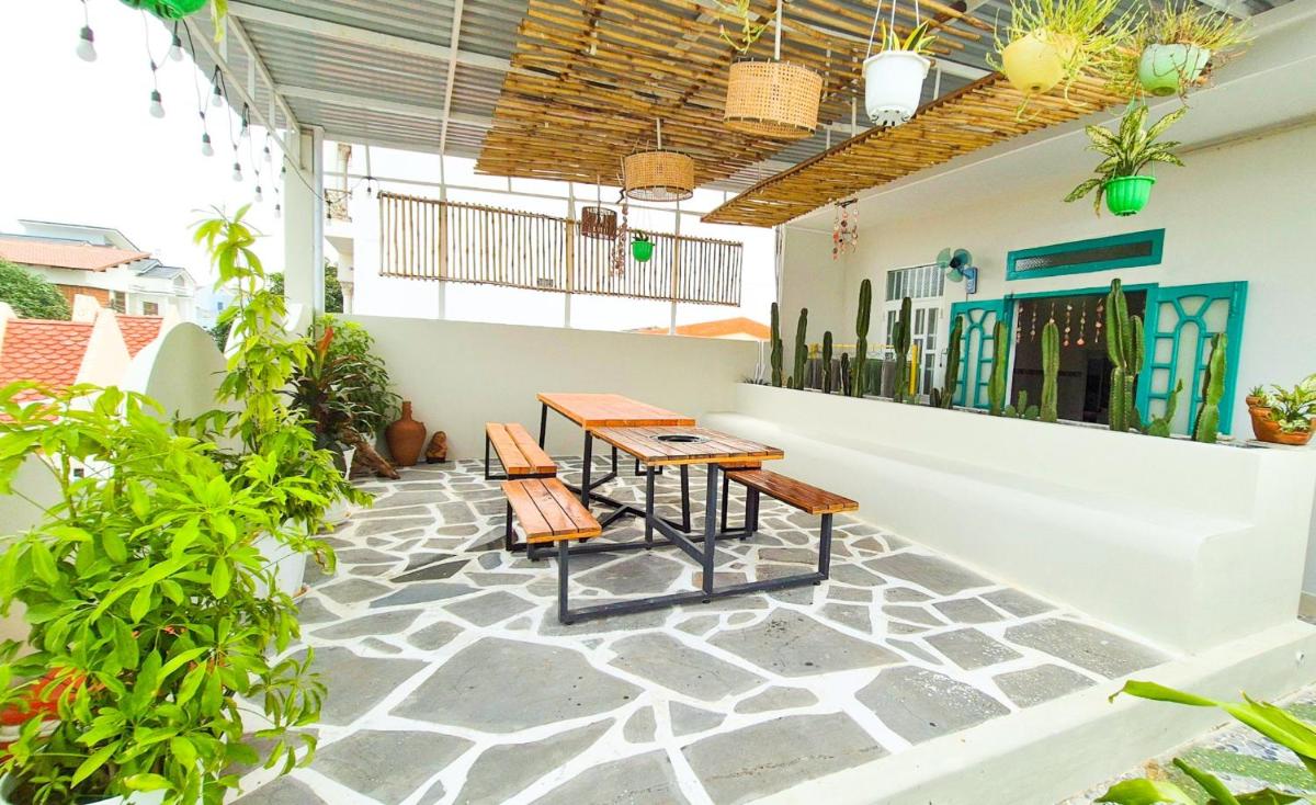Là Nhà Homestay Phan Thiết - Căn hộ nguyên căn riêng biệt 4 PN gần biển - Phù hợp nhóm từ 6 đến 15 khách