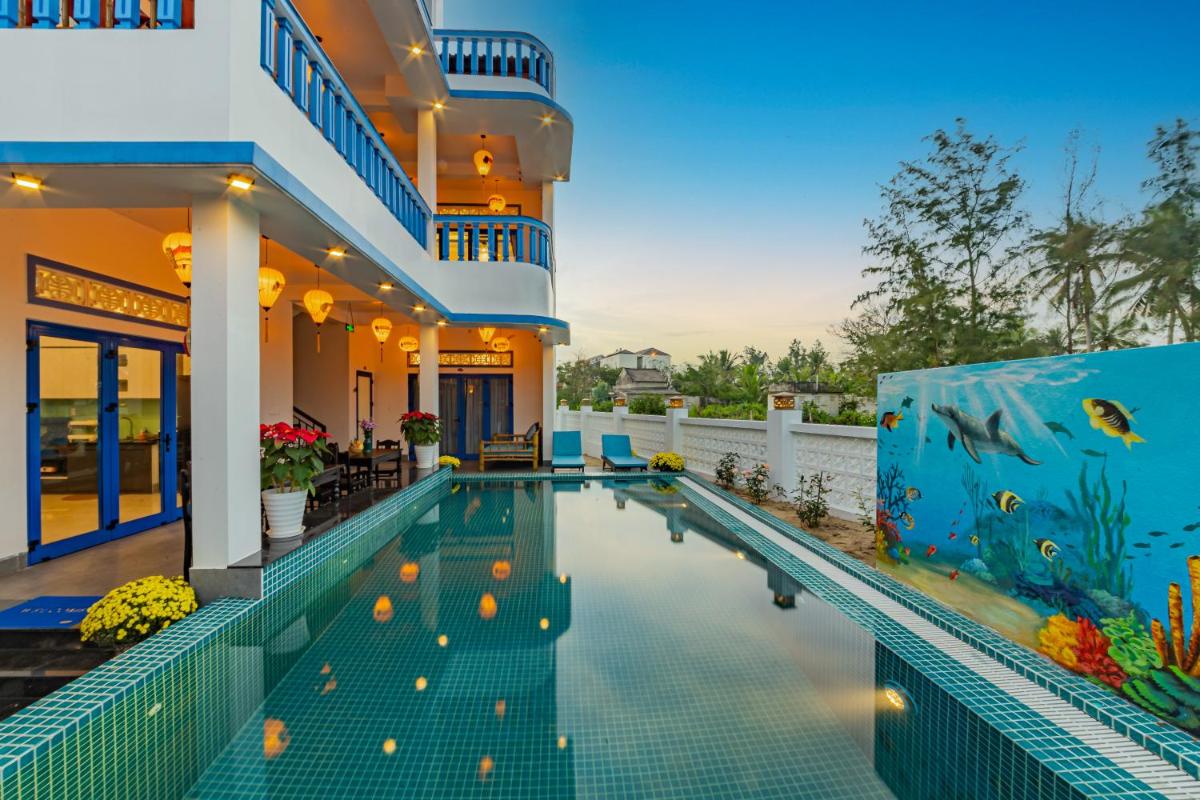 LOCAL BEACH FRONT VILLAS