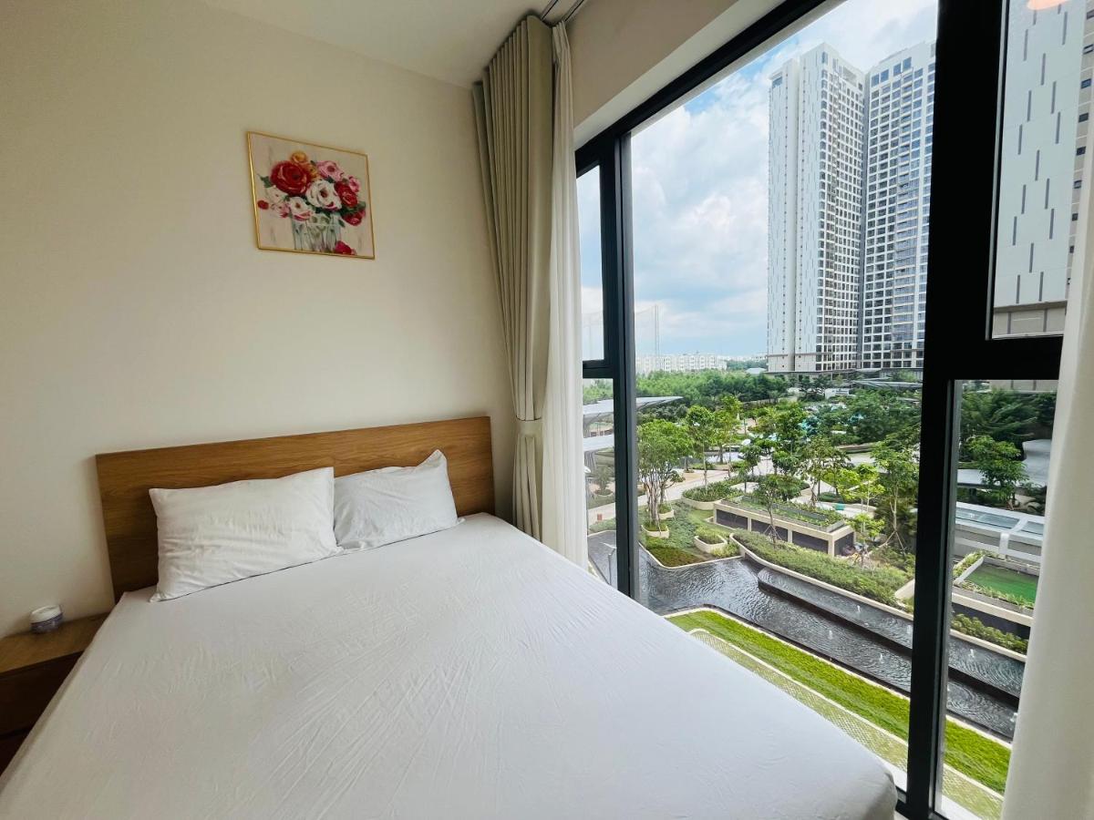 May Homes - 1PN MCP Masterise Centre Point