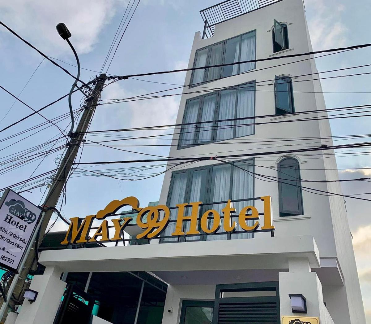 May99 Hotel Hue