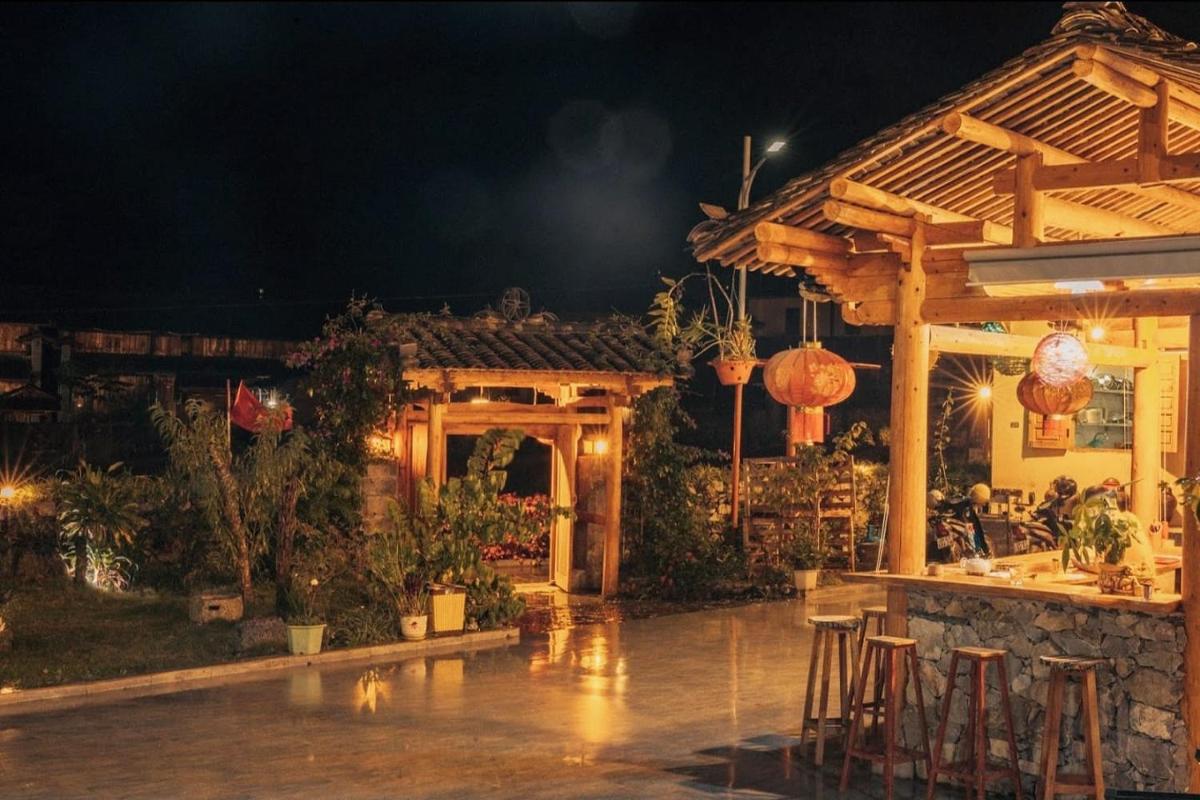 Meo Vac Clay House