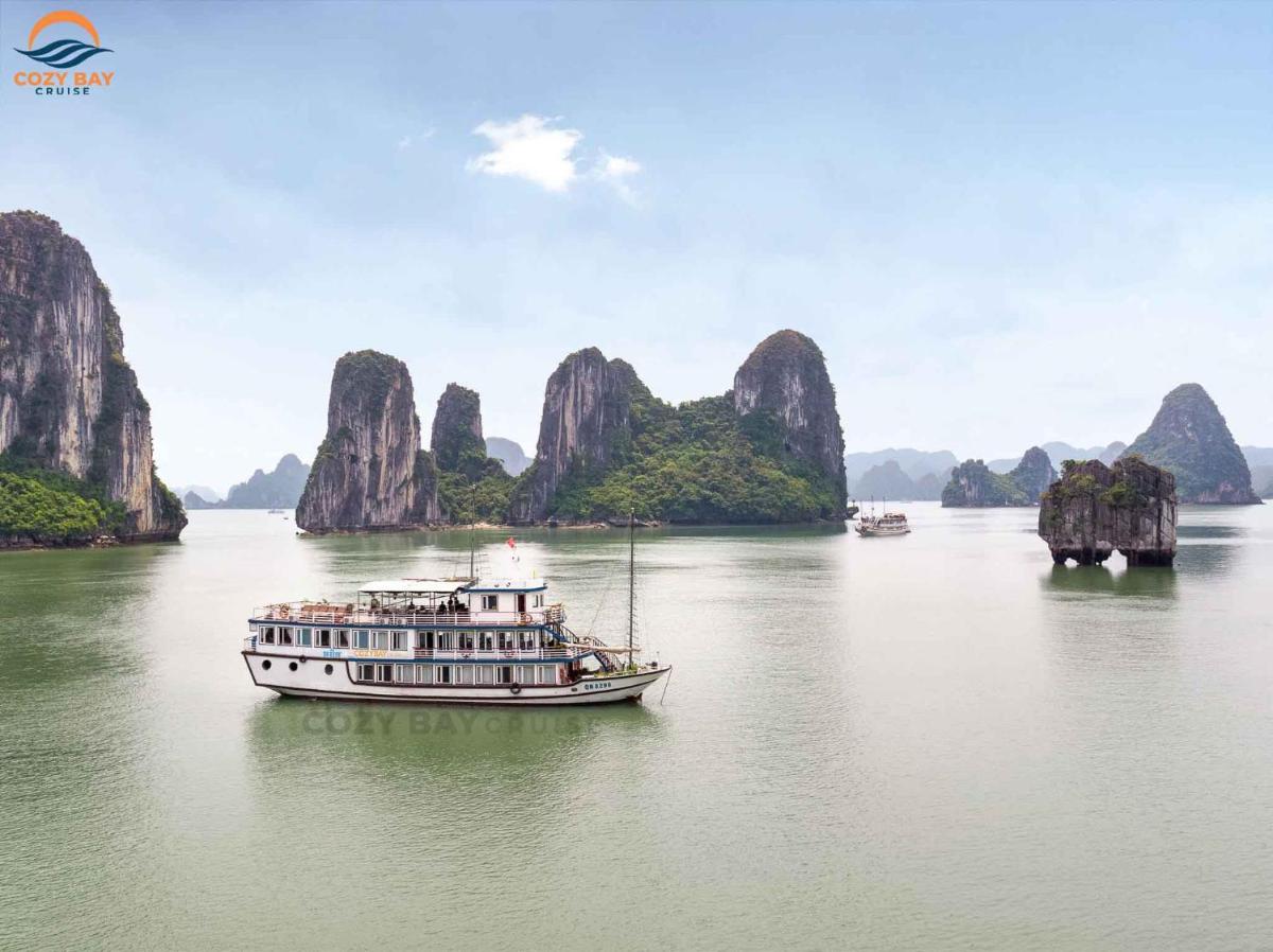 Minh Hằng Cruise