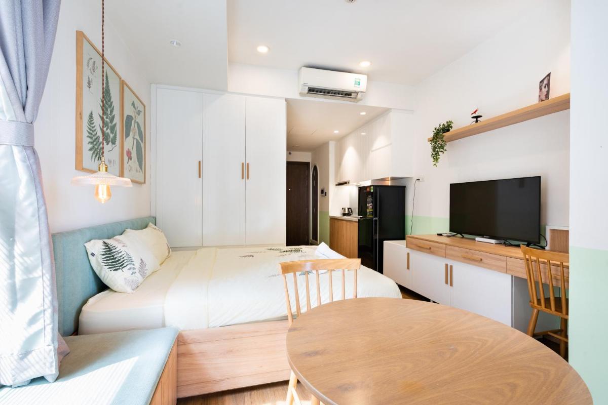 SaiGon Royal - Morden Studio - River View - Hana Apart 17