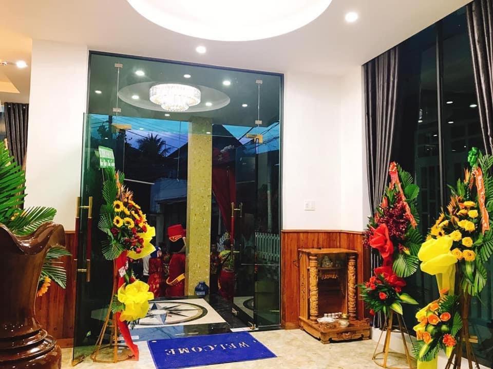Nhà nghỉ Ty Hoa