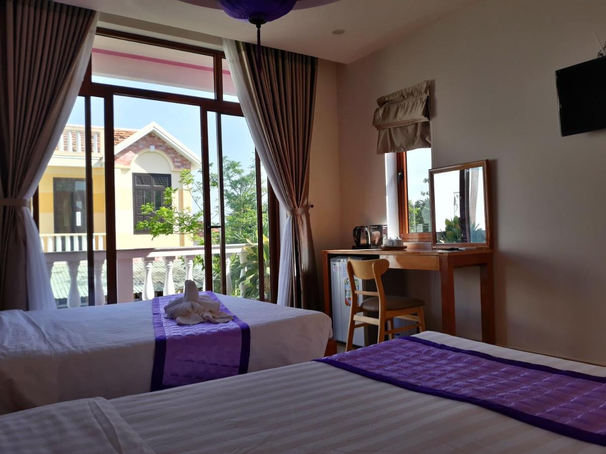 Pink house Homestay