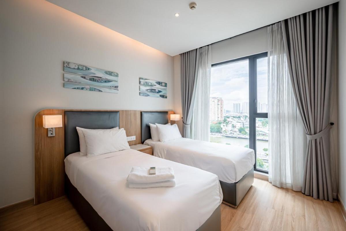 Luxury 3BR 6BR D1mension & Zenity in District 1 FreePoolSaunaGym