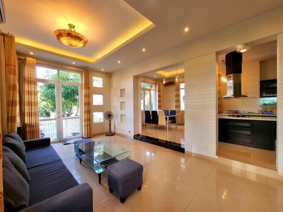 Promotion 20% Villa Nha Trang 4 Bedrooms, near beach, home comfort