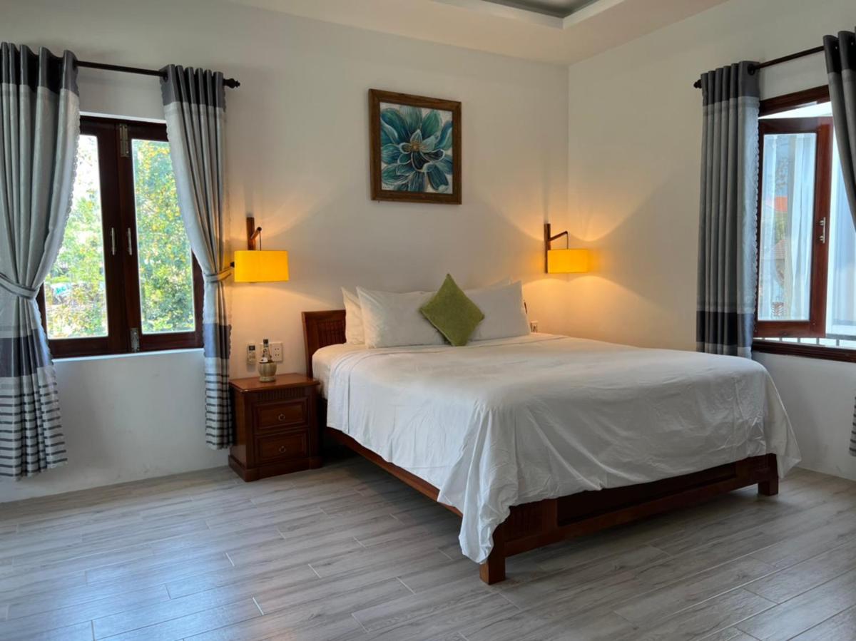 An Bang Rainbow Beach House