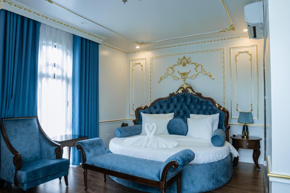 Royal Dương Nội Hotel