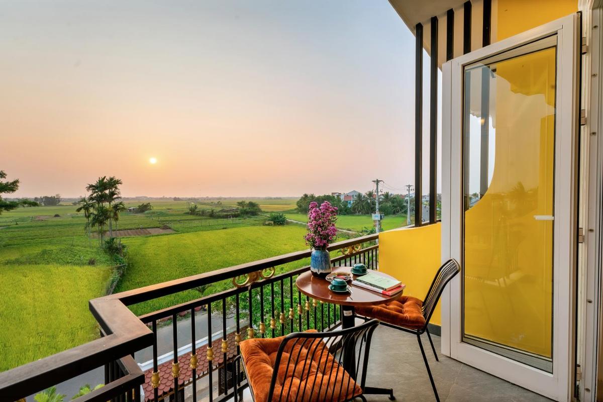 Sam Retreat Villa