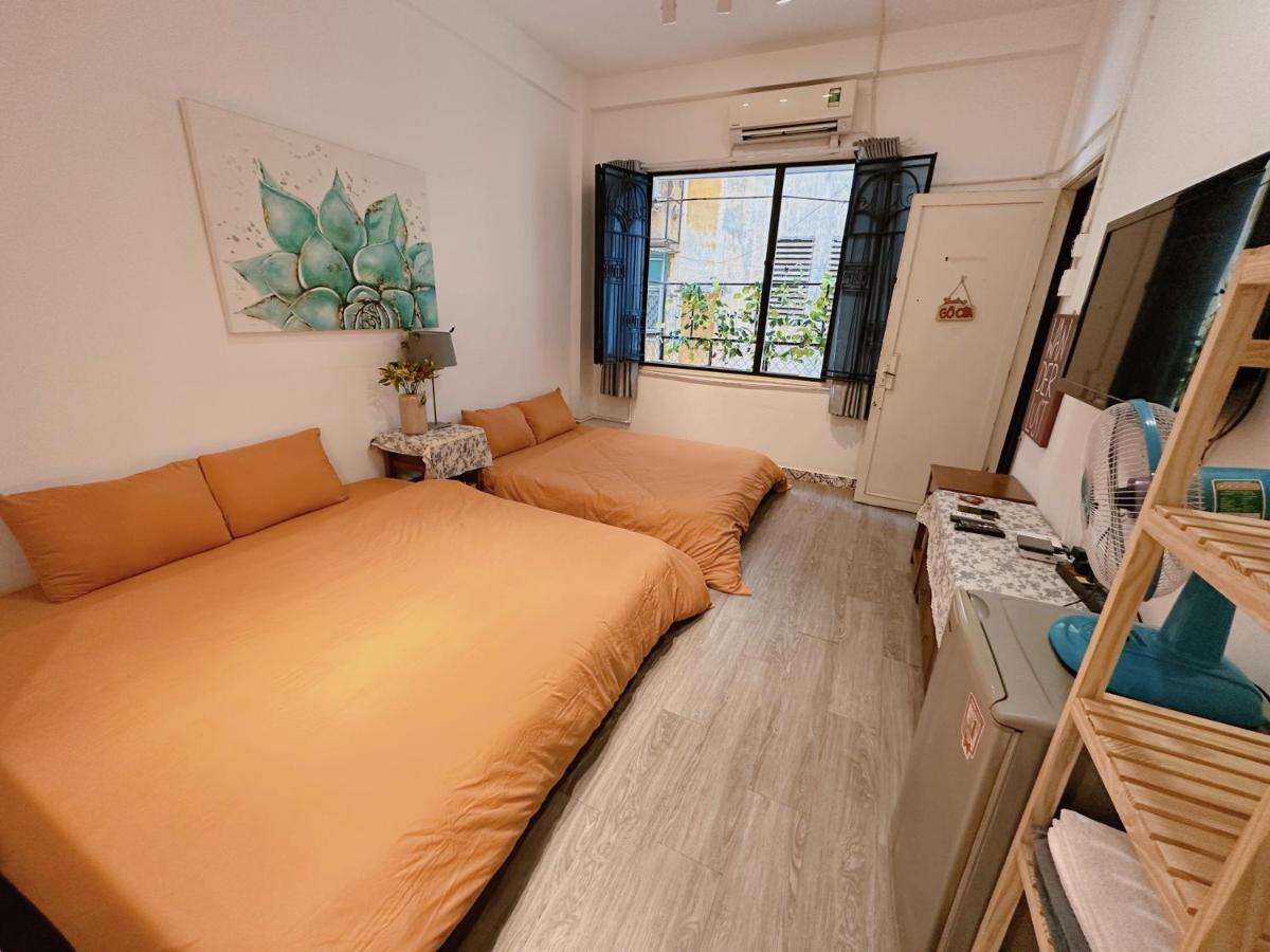 Saigonese lifestyle - Near Ben Thanh Market