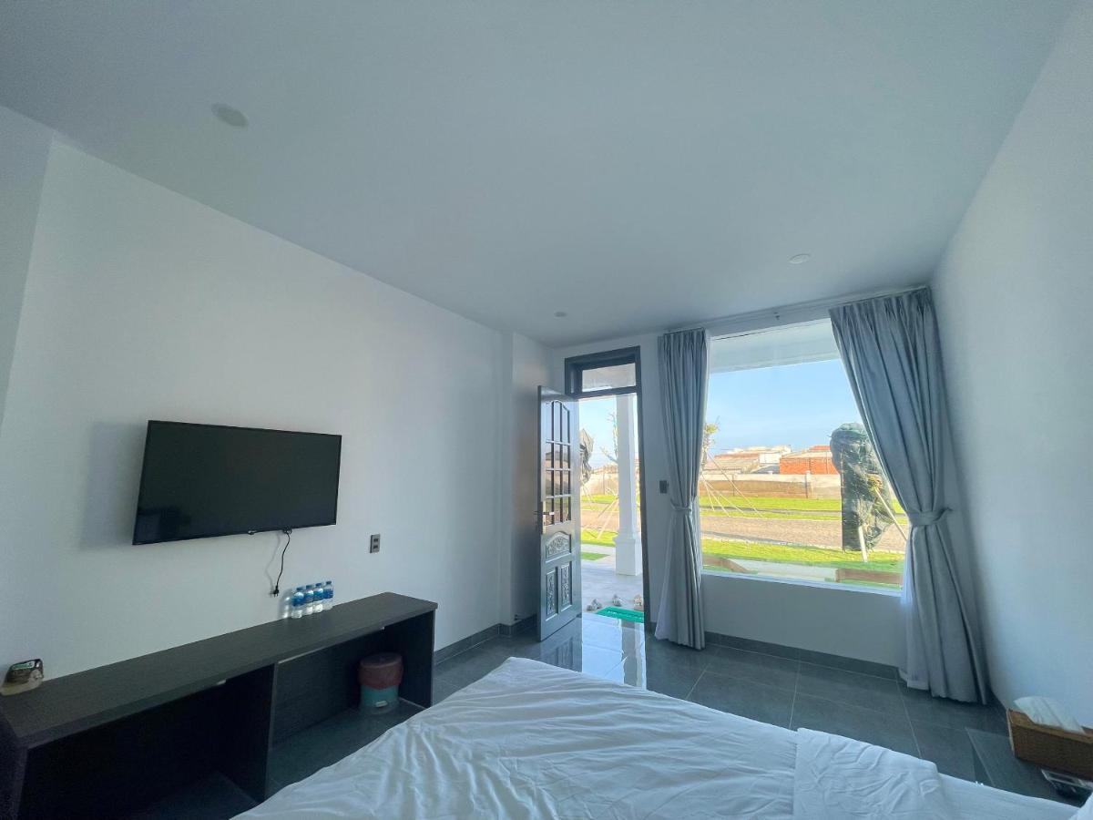 Sea Breeze Homestay - Phước Hải