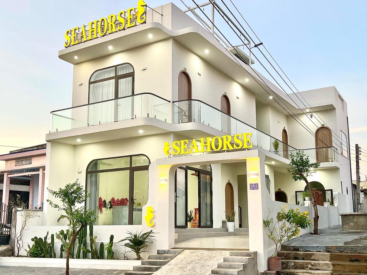 Seahorse Homestay & Villa - Đảo Phú Quý