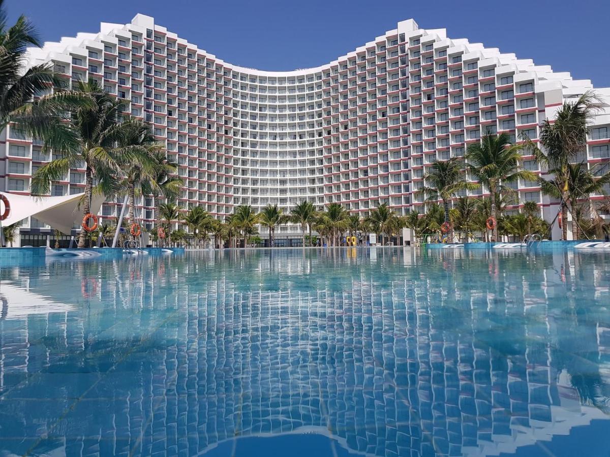 The Cam Ranh Resort all Luxury Service