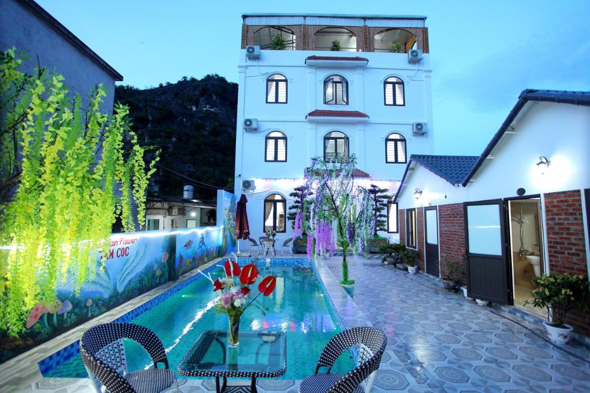 Tam Coc Mountain Flower Homestay