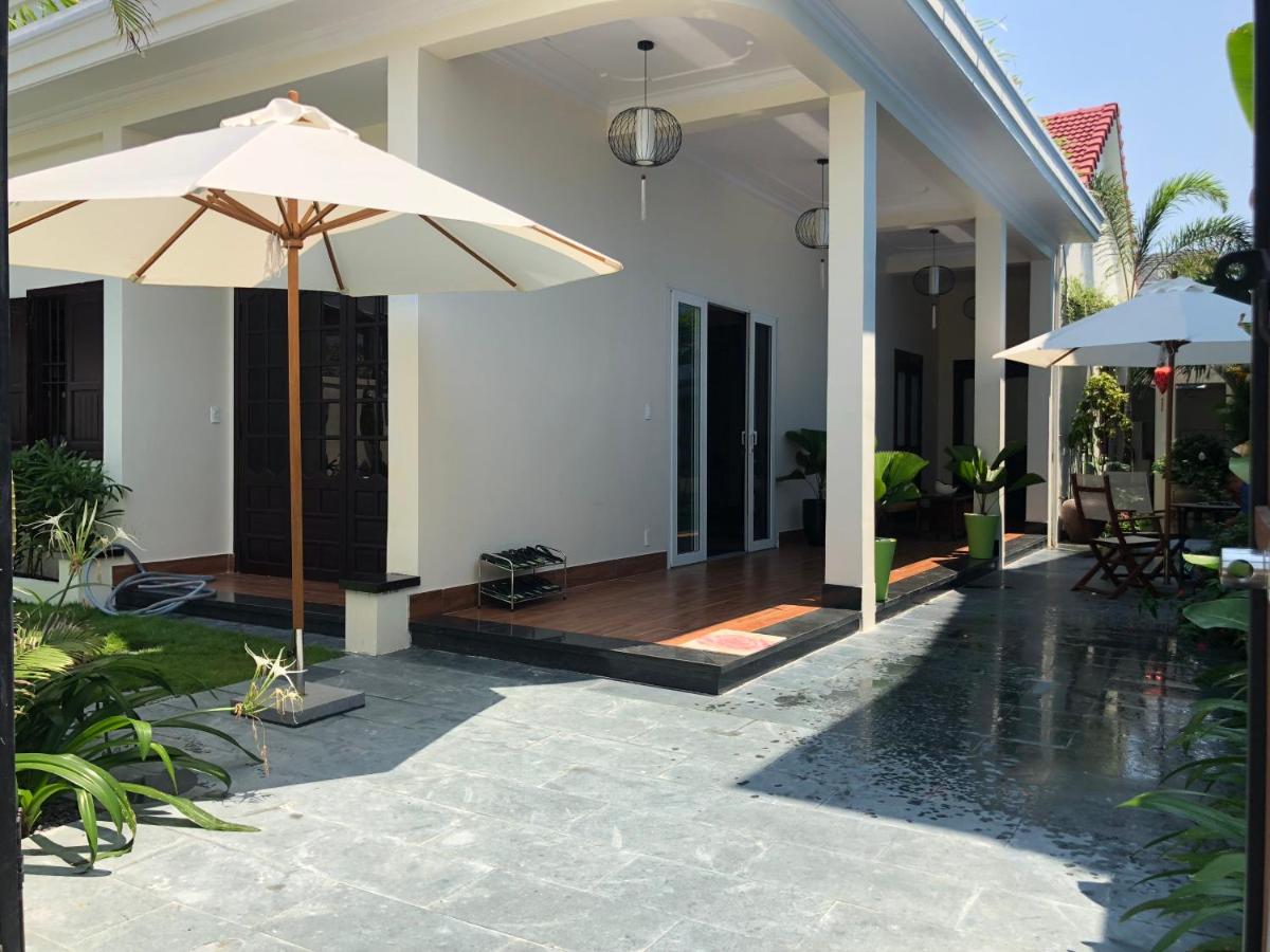 Lovely 3BRs Seaside Villa-HoiAn Beach