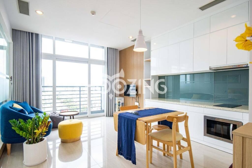 The Rixx Stylish Apartment - Ben Thanh/gym/pool/bar