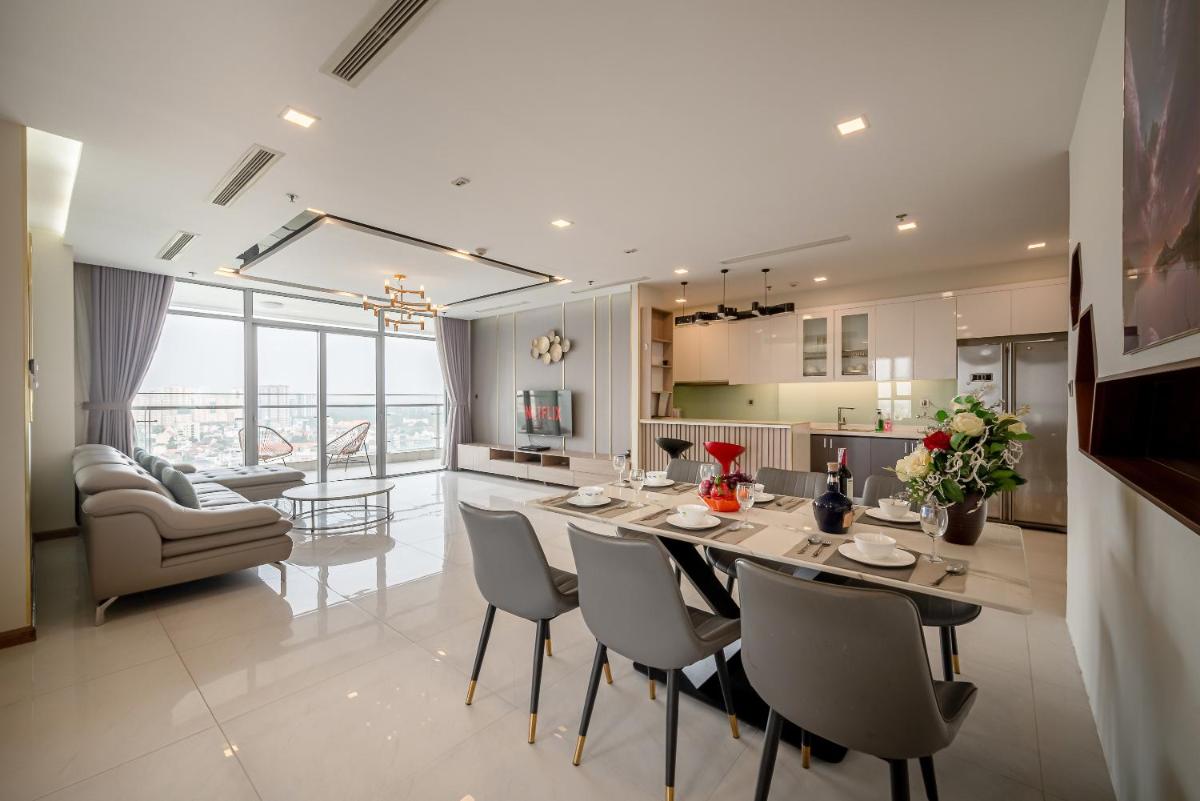 Landmark Luxury Apartment 1234PN