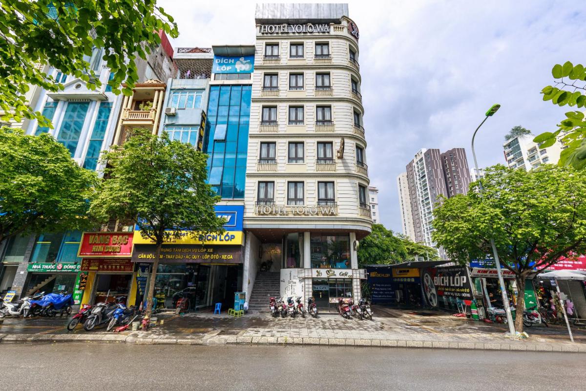 Yolo Wa Hotel